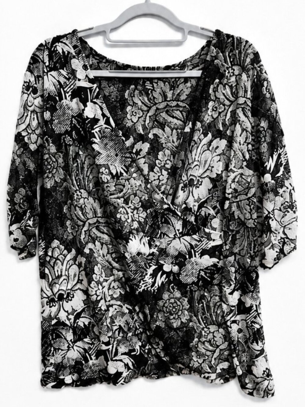 Style & Co. Woman Size 3X Black & White Floral Wrap-Style Blouse